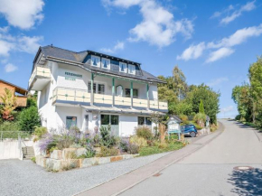 Modern Apartment in Schwalefeld with Garden